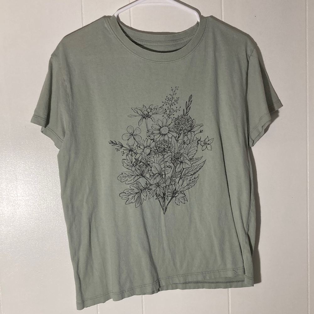 Women's Short Sleeve Graphic T-Shirt - Green Floral